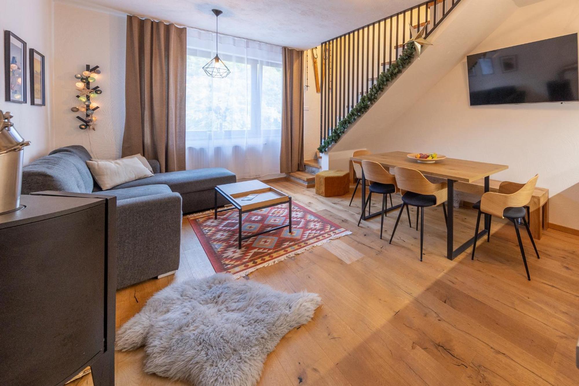 Apartman Juh Tale Exterior foto